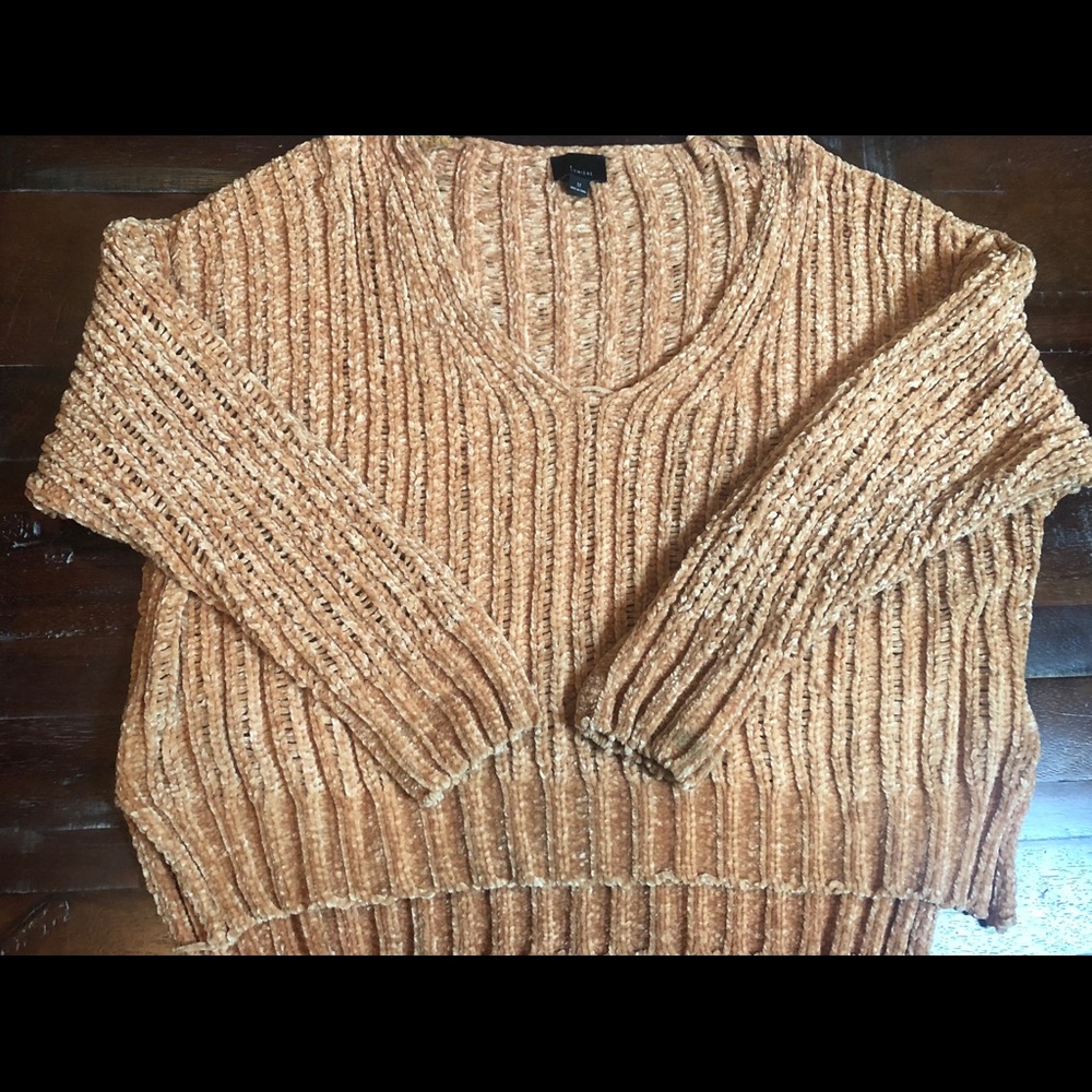 gold soft sweater!